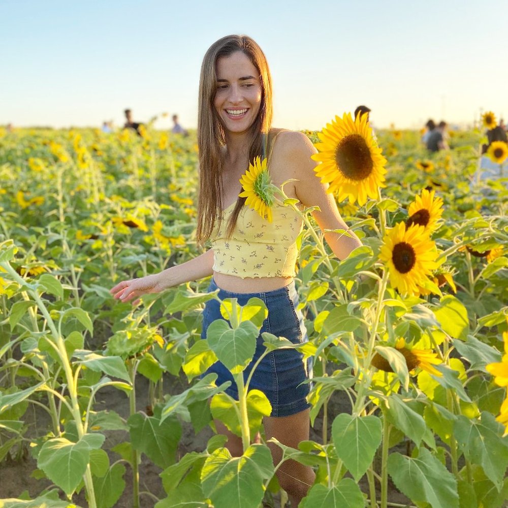Meet your Posher, Courtney
